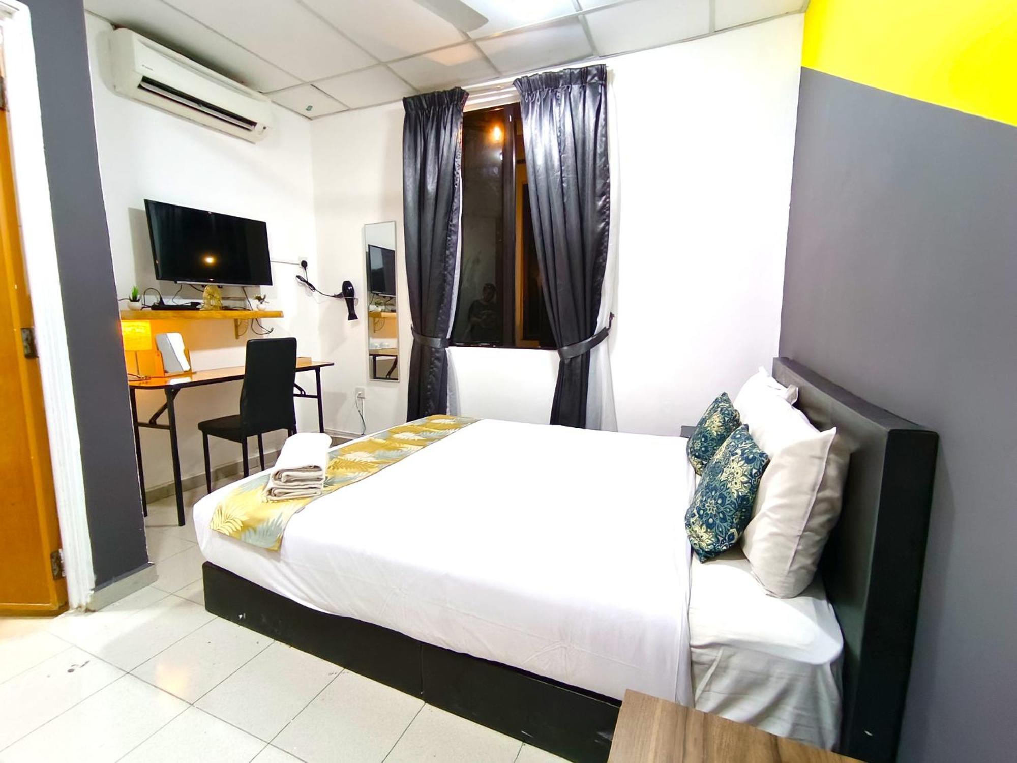 Salaam Suites Hotel โกตาบารู ภายนอก รูปภาพ